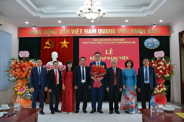 HỘI NGHỊ TỔNG KẾT CÔNG TÁC ĐẢNG NĂM 2025 VÀ LỄ KẾT NẠP ĐẢNG VIÊN MỚI