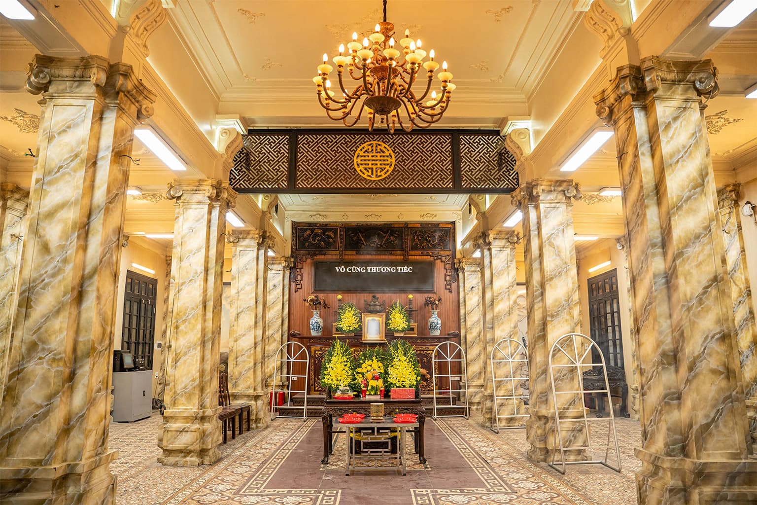 TỔ CHỨC TANG LỄ