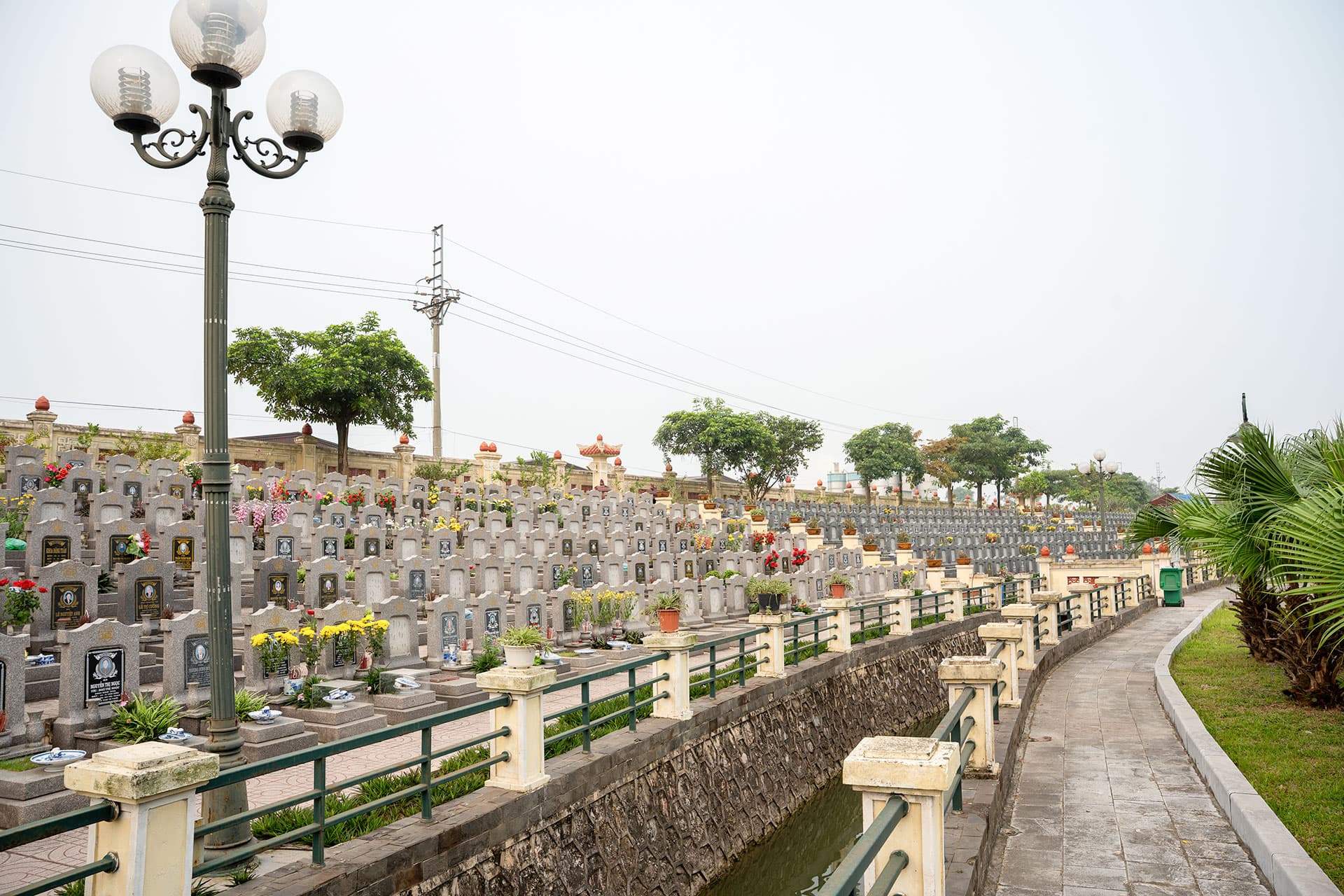 LƯU GIỮ BÌNH TRO, TIỂU CỐT - Ảnh 16