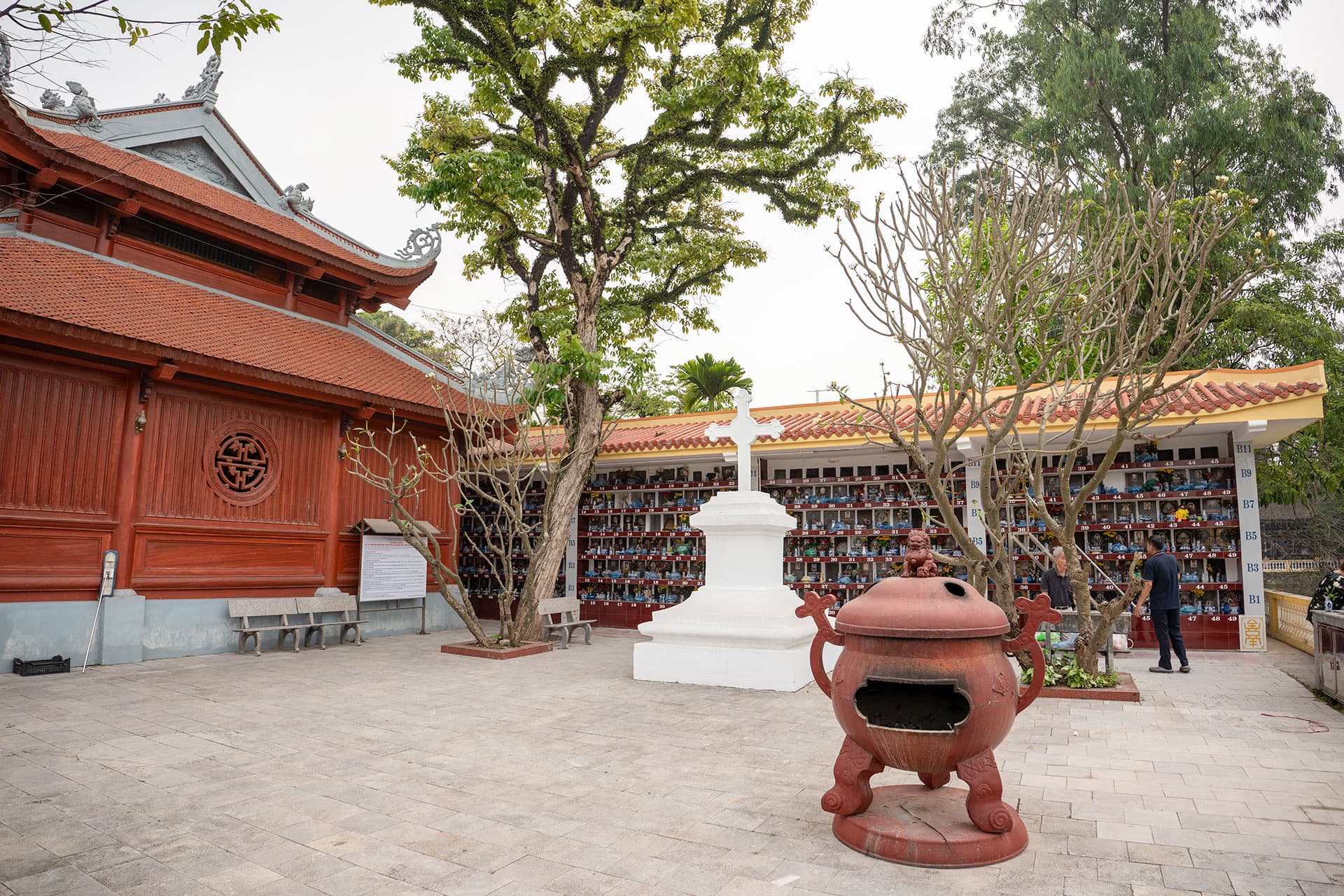 LƯU GIỮ BÌNH TRO, TIỂU CỐT - Ảnh 8