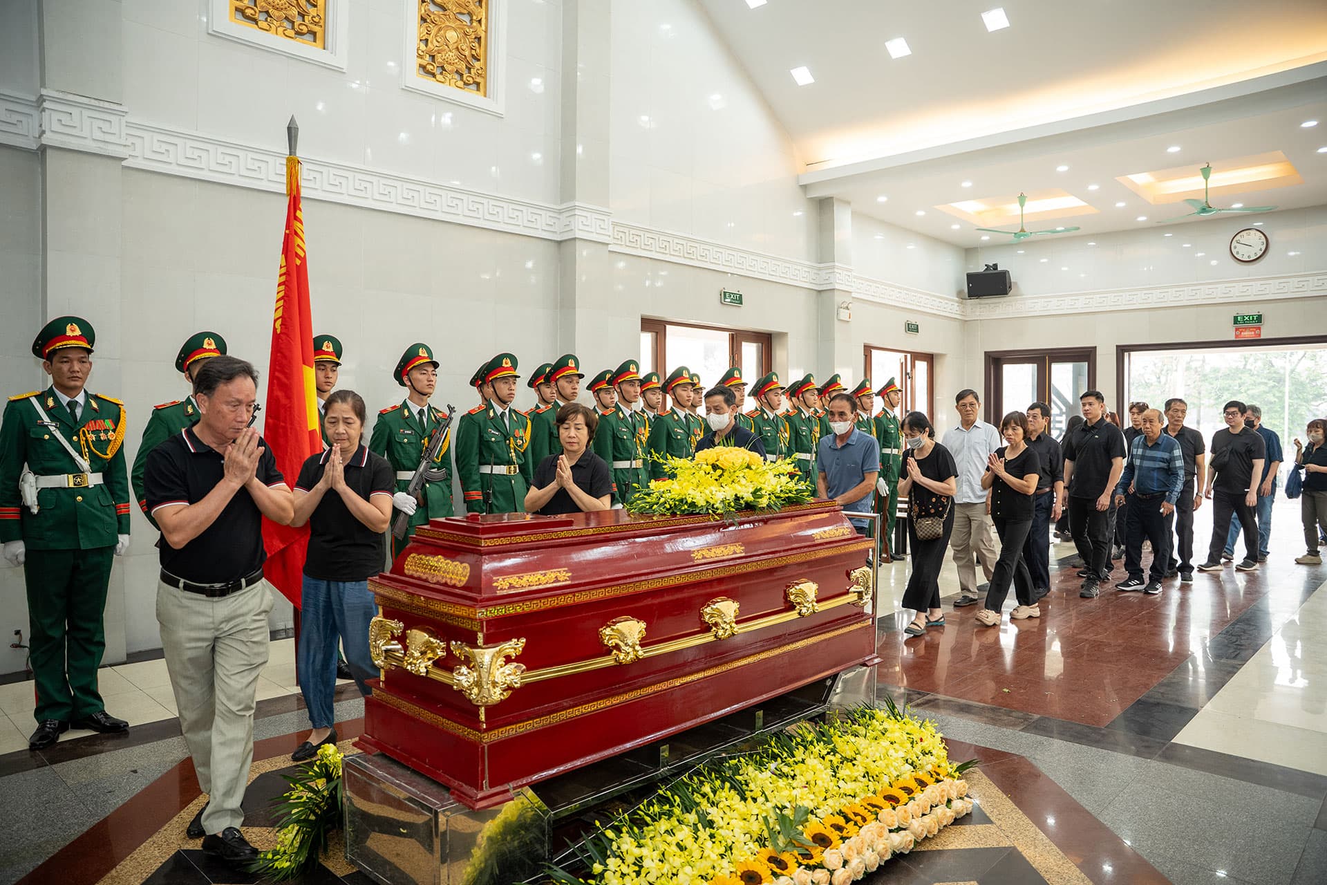 HỎA TÁNG THI HÀI - Ảnh 14