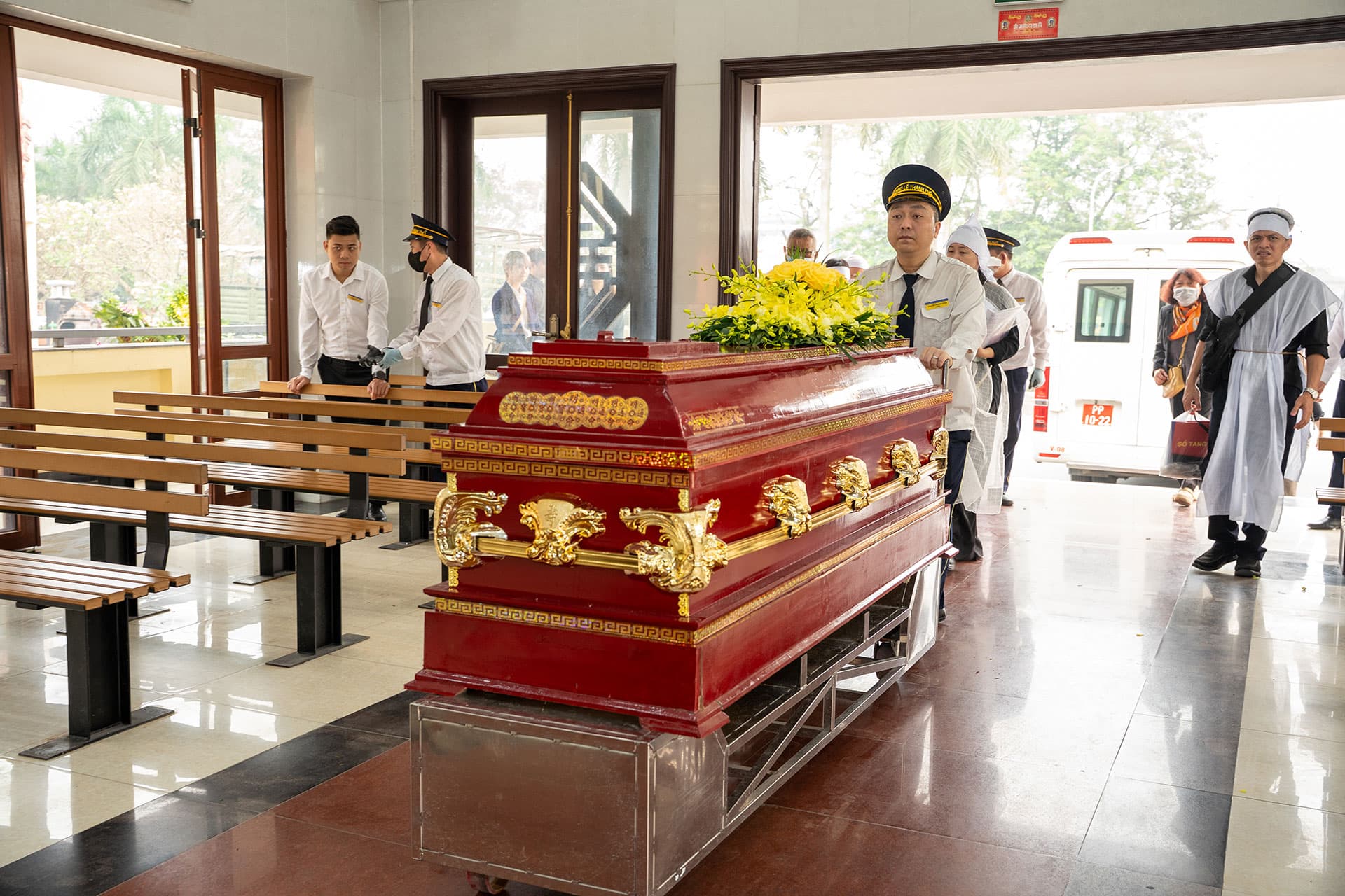 HỎA TÁNG THI HÀI - Ảnh 3